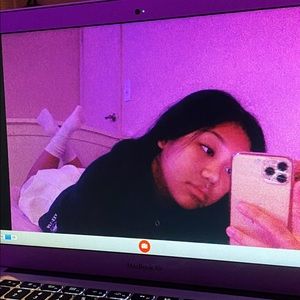 Meet your Posher, Marielle